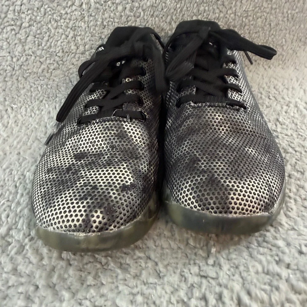 NOBULL Outwork Trainer Womens size 8.5 Black Grey Camo Cross Training Gym Shoes - Picture 2 of 10